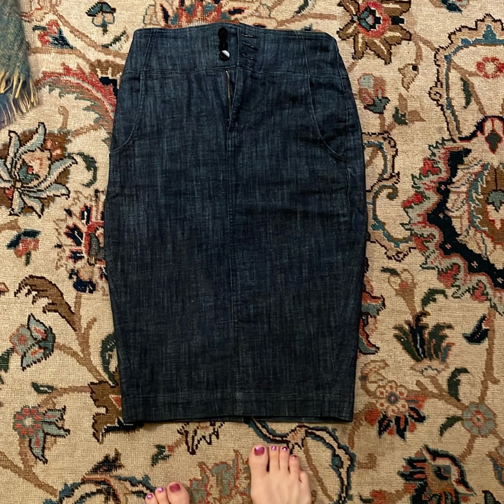 Denim pencil skirt